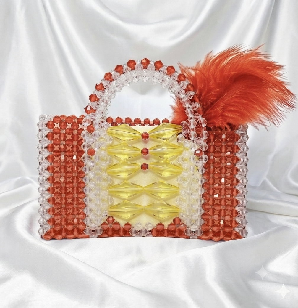 SAC PERLÉ À PLUME – ÉDITION PRESTIGE